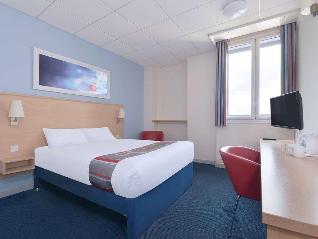 Travelodge Cardiff Central Zimmer foto